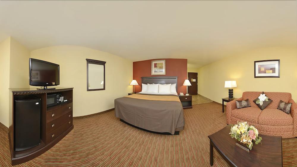 Comfort Inn West Phoenix At 27Th Ave And I-I0 Экстерьер фото