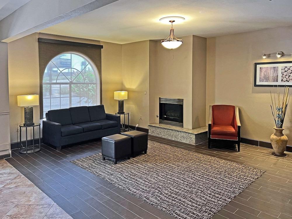 Comfort Inn West Phoenix At 27Th Ave And I-I0 Экстерьер фото