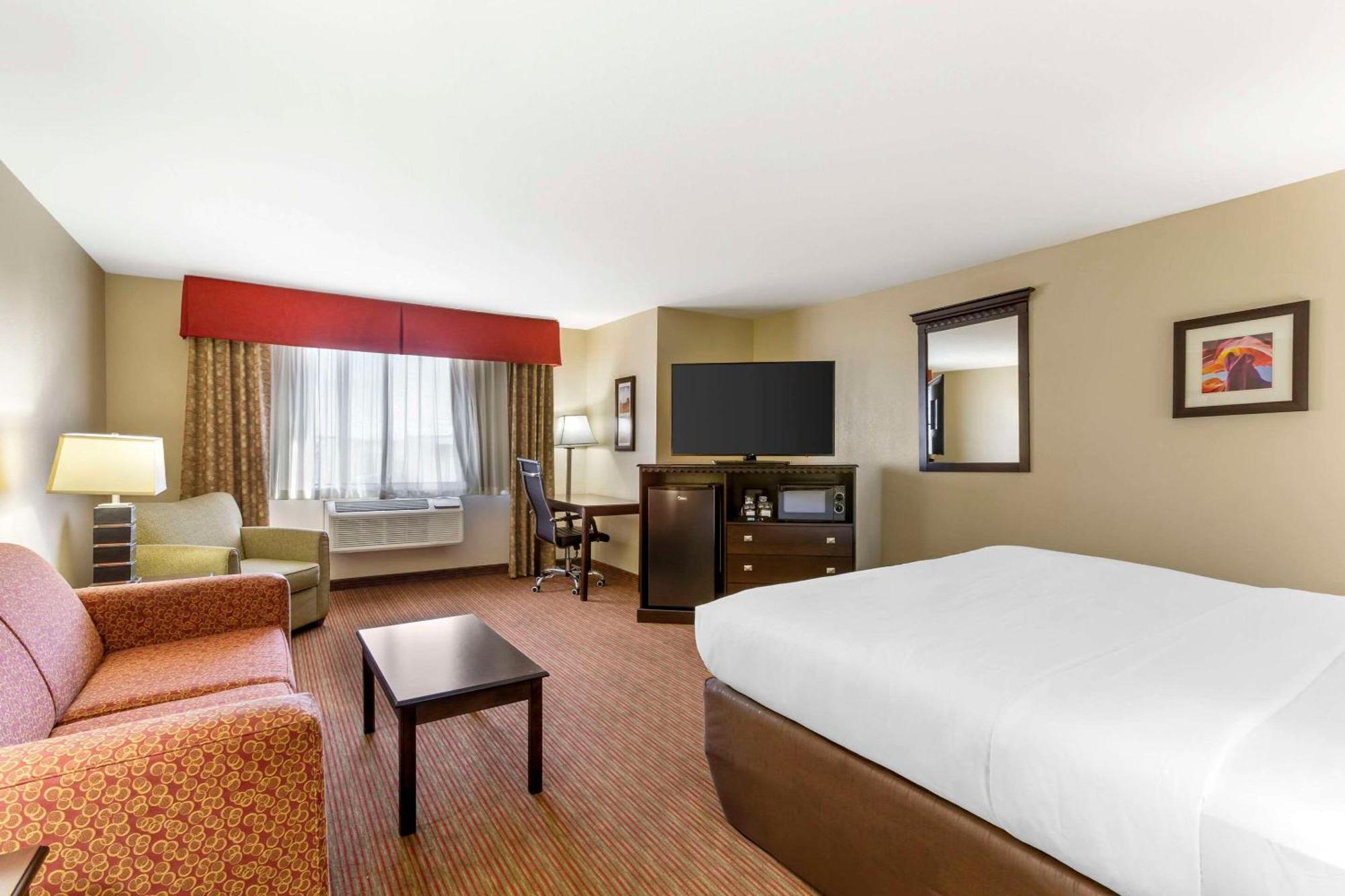 Comfort Inn West Phoenix At 27Th Ave And I-I0 Экстерьер фото