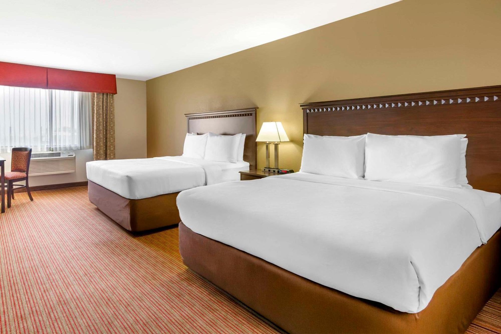 Comfort Inn West Phoenix At 27Th Ave And I-I0 Экстерьер фото
