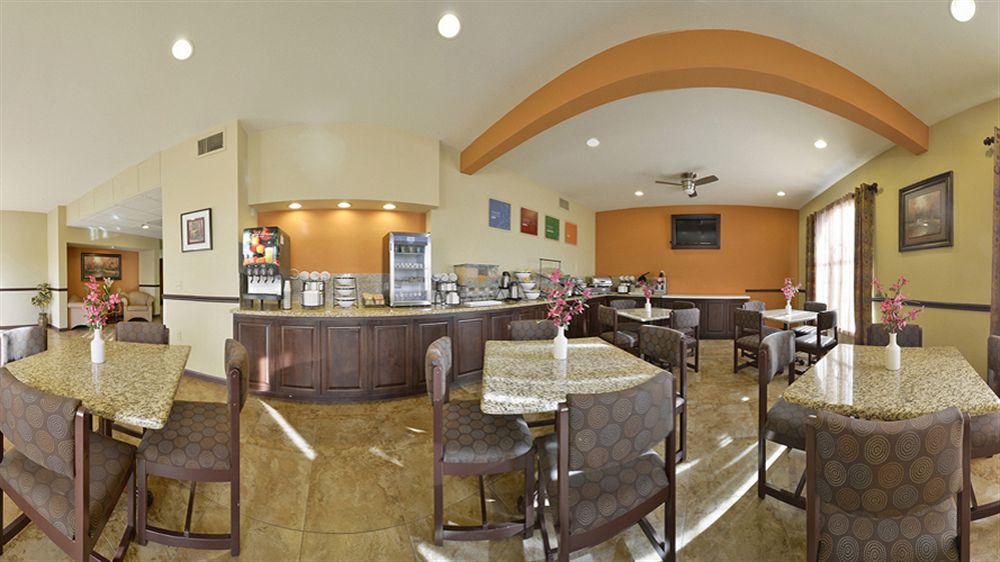 Comfort Inn West Phoenix At 27Th Ave And I-I0 Экстерьер фото
