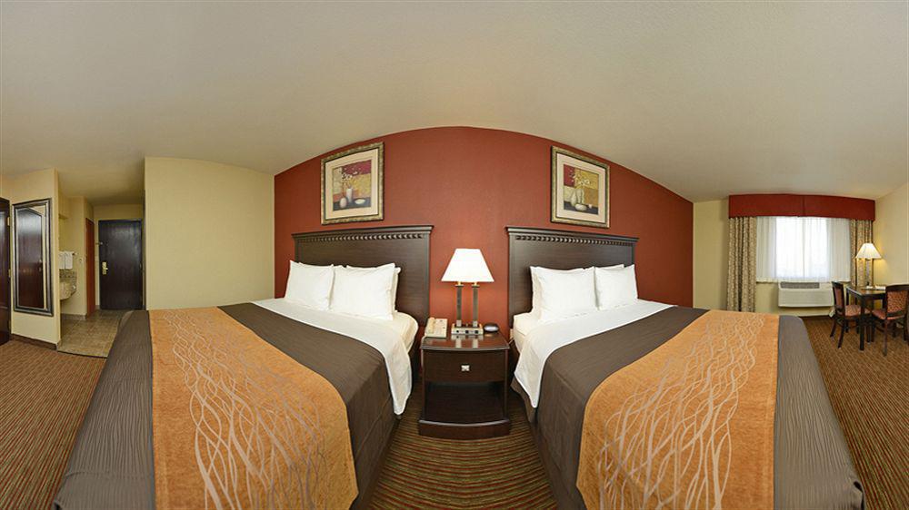 Comfort Inn West Phoenix At 27Th Ave And I-I0 Экстерьер фото